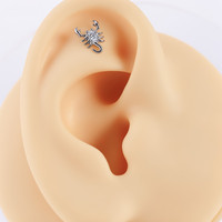 Piercing corporel gothique Scorpion en titane ASTM F136 plaqué or, avec zircon cubique ovale, pour Helix, Tragus, Conch, Cartilage – Vente directe usine