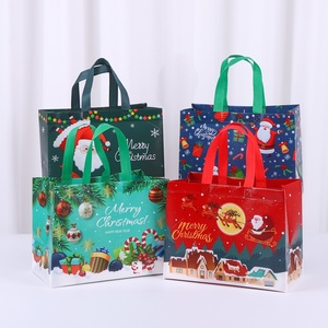 Sacs cadeaux de Noël personnalisables, sacs fourre-tout non tissés laminés transfrontaliers, logo estampé à chaud, vente en gros pour cadeaux et artisanat - Product Image 1