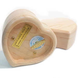 Wooden Electric Music <strong>Box</strong> Fancy Gift for Kids Heart-shaped Wooden Boxes with Hinged Lid Small Wood <strong>Box</strong> With Mechanism - Product Image 6