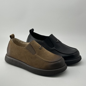 Chaussures plates Oxford en cuir faites à la main pour femmes, style <span class=keywords><strong>d</strong></span>écontracté rétro Mary Jane, mocassins à semelle épaisse, légères pour l'<span class=keywords><strong>été</strong></span> et l'automne - Product Image 1