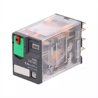 Relais miniature électromagnétique non verrouillable Schneider Electric DPDT à montage sur douille 12A série Zelio RXM scellé usage général