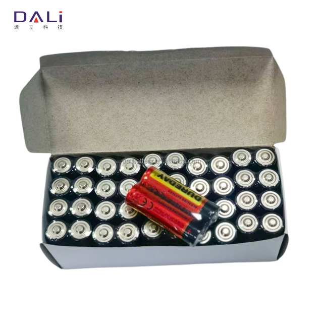 Long Lasting Batteries 1.5 Volt AA Alkaline Industrial Batteries LR6 Battery for for Daily Household Electronic Device