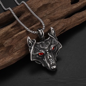 Punk Vintage Viking tête de <span class=keywords><strong>loup</strong></span> pendentif colliers avec pierre rouge yeux en acier inoxydable mode Hip Hop rue bijoux - Product Image 2