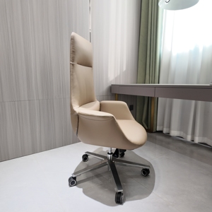 <span class=keywords><strong>Sedia</strong></span> da Ufficio Direzionale di Lusso in Pelle con Schienale Alto, <span class=keywords><strong>Sedia</strong></span> Ergonomica Moderna per Manager con Base in Metallo, per Capo e <span class=keywords><strong>Sedia</strong></span> Ausiliaria - Product Image 3