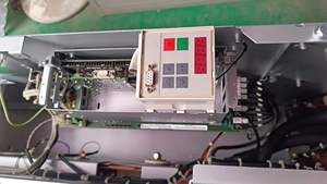 Convertisseur SIMOVERT MD Seimen 6SE7037-0EK60, unité 3AC 380-480V, 400KW, contrôleur d'automatisation industrielle - Product Image 2