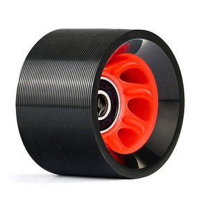 Accessoires de patins à roulettes à double rangée résistants à l'usure 95A pour rouleau clignotant de patinage de <span class=keywords><strong>vitesse</strong></span> Quad Roller Derby intérieur - Product Image 1