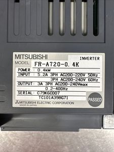 <span class=keywords><strong>Inverter</strong></span> Originale Nuovo di Zecca Serie Mitsubishi FR-<span class=keywords><strong>A700</strong></span> 0.4kw 0.75kw 1.5kw <span class=keywords><strong>Inverter</strong></span> FR-A720-0.4K FR-A720-0.75K FR-A720-1.5K - Product Image 4