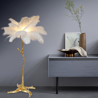 Nouveau design Lampes sur pied pour la décoration intérieure Lampadaire en plumes d'autruche pour le salon