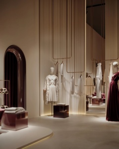 Design d'intérieur de magasin de vêtements de luxe, présentoir de vêtements sur mesure, mobilier de boutique de vente au détail, vitrine - Product Image 2