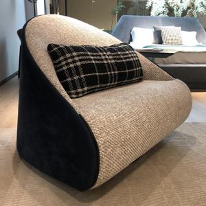 Sillón Minimalista de Tela para Sala de Estar, Sillón de Descanso Suave para Hotel o Villa - Product Image 2