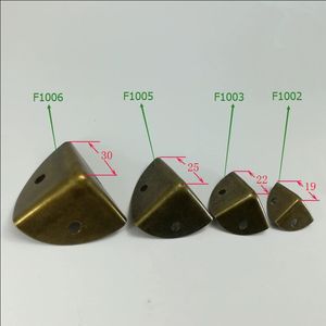 Esquina de Metal para Bolsos, Esquina para Maletas, Esquina para Cajas - Product Image 5