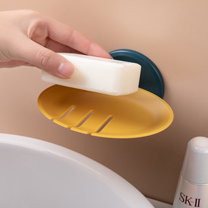 Porte-savon mural minimaliste en plastique, design ovale à drainage automatique, pour salle de bain, sans perçage requis - Product Image 2