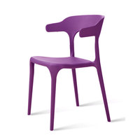 Chaises en plastique agréables, chaise de salle à manger, housse en plastique, chaise de loisirs en plastique