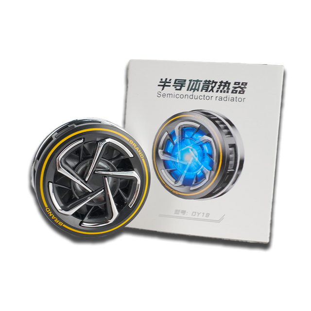 Super Cold Noise Reduction RGB Light Magnetic Suction Mobile Phone Cooler Semiconductor Radiator for Phone Gaming