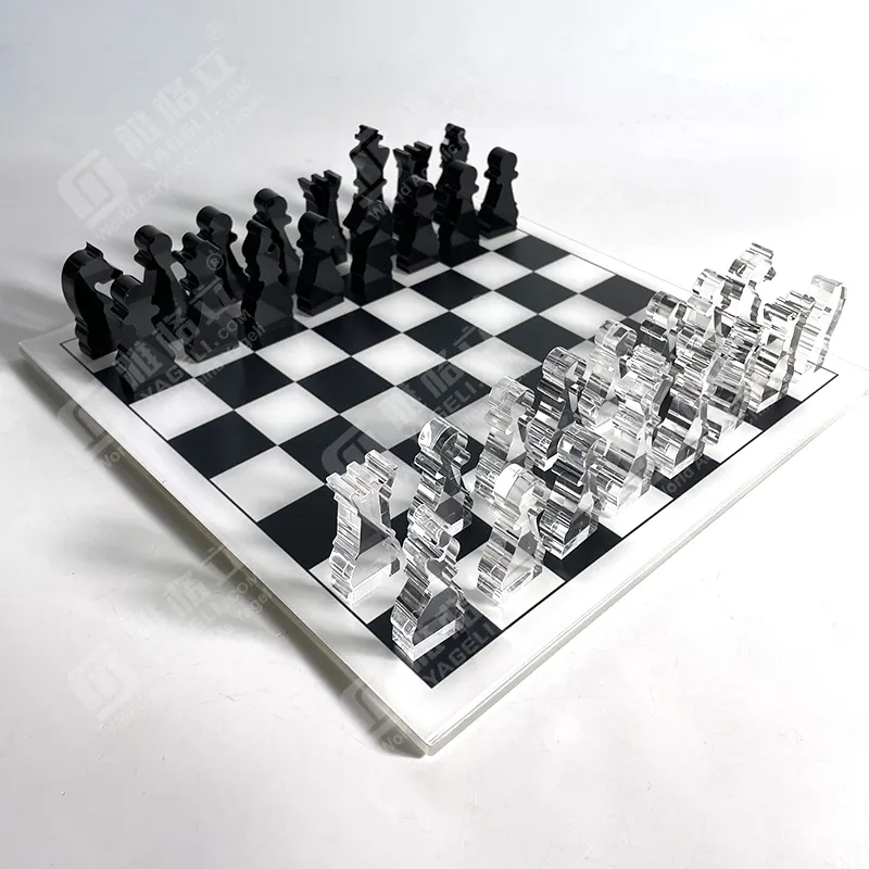 Decoración del hogar con diseño personalizado. Juegos de mesa de acrílico juego de ajedrez chino Lucite