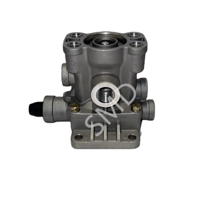 Pièces de relais de frein de soupape d'urgence de nouvelle condition pour le système de freinage à Air de camion modèle 9710021520 et 1325335 pour camions - Product Image 1
