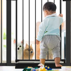 Recinzione del cancello della scala di sicurezza del cancello di sicurezza del bambino per la protezione dei bambini animali domestici durevoli cane gatto che isola la porta della barriera prodotto sicuro per i bambini