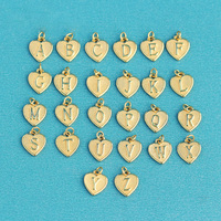 Vente en gros de breloques en forme de cœur de 8 mm avec initiales, breloques alphabet coulissantes pour la fabrication de bracelets, colliers et bijoux DIY