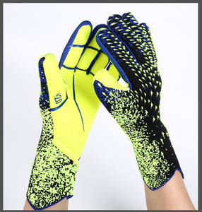 <span class=keywords><strong>Guanti</strong></span> da portiere di calcio in lattice professionale Sport <span class=keywords><strong>Futsal</strong></span> <span class=keywords><strong>guanti</strong></span> da portiere di calcio in vendita - Product Image 2
