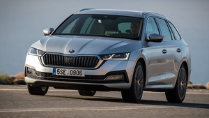 Factory Directly Sell High End In-channel Injection Deflector Window Visor for SKODA Octavia Combi 2024 - Product Image 3