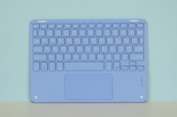 Clavier de projection sans fil moderne rétro de type machine à écrire avec écran pliable, pavé tactile, rétroéclairage RVB, interface USB, nouveau style séparé