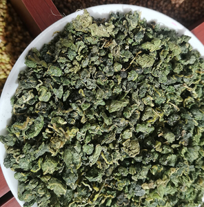 बिक्री के लिए संसाधित हरे रंग सफेद शहतूत की पत्ती चाय कणिकाओं - Product Image 3