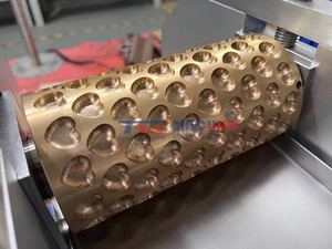 Machine de fabrication automatique de sucettes à prix d'usine pour sucettes rondes - Product Image 6