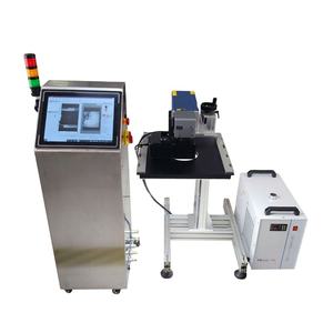 Machine de gravure laser entièrement automatique avec caméra CCD pour le marquage laser UV de codes QR/logos/dates sur le plastique - Product Image 5