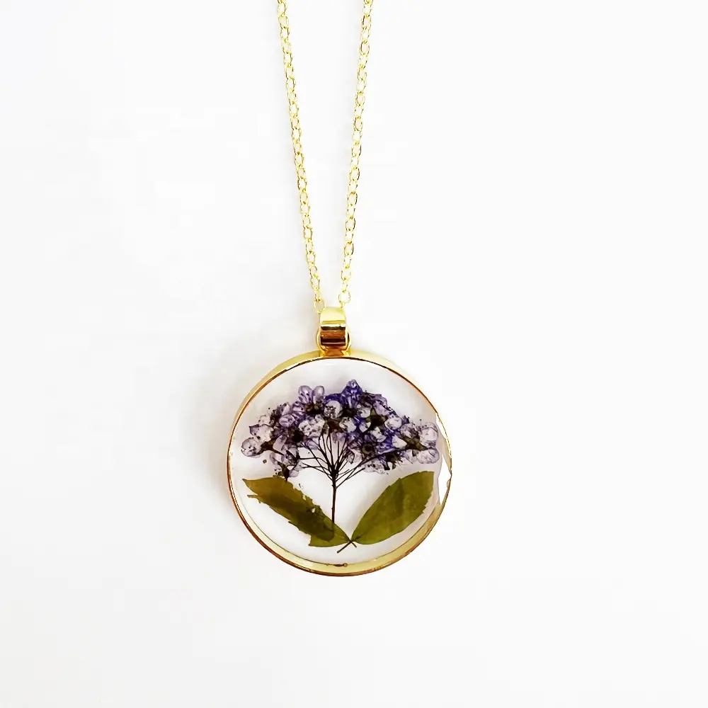 Personalizado Vintage púrpura Alyssum Real prensado flores hecho a mano redondo resina epoxi oro colgante collar joyería