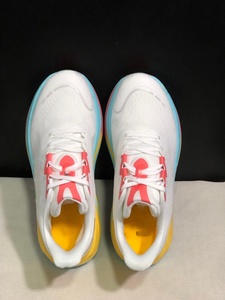 Zapatos de malla de diseño lujoso con cordones transpirables para uso casual, adecuados tanto para hombres como para mujeres, a la moda. - Product Image 2