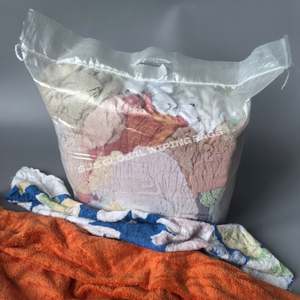 Paños de Limpieza de Algodón de Primera Calidad, Coloridos, con Alta Absorción de Líquidos para Limpiar Equipos Industriales Pesados - Product Image 1