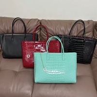 Grand sac fourre-tout décontracté en cuir véritable à motif crocodile, modèle 7095, nouvelle collection printemps 2026, fermeture magnétique, pour tous les jours