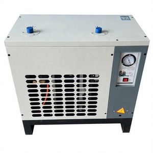 Sécheur d'air réfrigéré 7,5 kW 10 CV pour compresseur d'air à vis 1,2 m³/min 2-10 ° C - Product Image 1