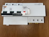 Plc Triphase Differential Circuit Breaker 100a 300ma Curve D, Ac 100ampere for Warranty Product