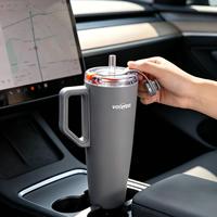 Bouteille d'eau isotherme à double paroi en acier inoxydable, grande capacité 38 oz, grise, personnalisable, anti-fuite, portable