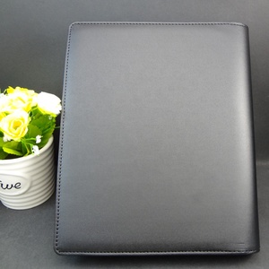 Porte-documents de <span class=keywords><strong>voiture</strong></span> en cuir Pu noir personnalisé Faux cuir <span class=keywords><strong>Organisateur</strong></span> de fichiers de véhicule avec logo deboss - Product Image 3
