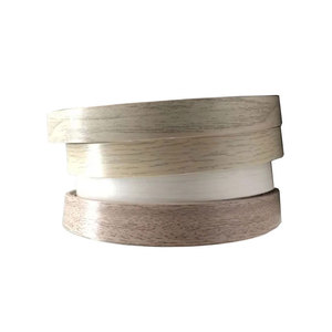 Bordo in PVC Personalizzabile con Effetto Legno Resistente all'Acqua ed Ecologico per Applicazioni su Mobili e Accessori - Product Image 1