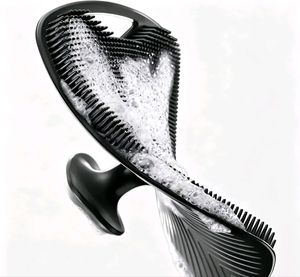 Nuevo Cepillo de Baño de Silicona Qval con Cerdas Suaves y Cómodas que Ayuda a Limpiar la Piel en Profundidad - Product Image 6