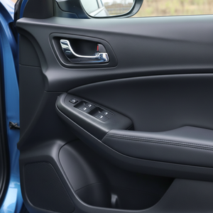 Poignée de porte avant intérieure gauche - ACCENT - BLEU 10 Durable SPDoem 82610-1R000 Matériel fabriqué par 'SPD-RA10136' - Product Image 3