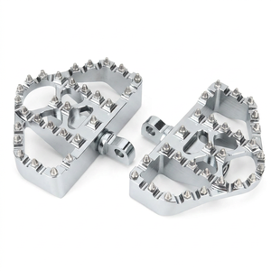 Repose-pieds larges en aluminium CNC pour Harley Sportster Dyna Softail - 360 °   Support rotatif mâle - Product Image 1