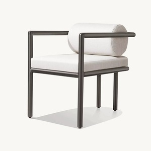 Juego de Mesas <span class=keywords><strong>y</strong></span> <span class=keywords><strong>Sillas</strong></span> de Aleación de Aluminio para Exteriores, Resistentes al Agua <span class=keywords><strong>y</strong></span> a los Rayos UV, Diseño Nórdico Personalizado para Villas, Hoteles, Patios <span class=keywords><strong>y</strong></span> Balcones - Product Image 5