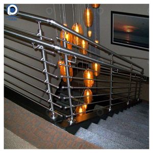 <span class=keywords><strong>Barrière</strong></span> <span class=keywords><strong>de</strong></span> <span class=keywords><strong>protection</strong></span> Prima Light Luxury en acier inoxydable massif pour balcon et <span class=keywords><strong>escalier</strong></span>, avec barres rondes - Product Image 6