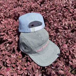 Gorra de Béisbol de 6 Paneles con Bordado a Rayas, Visera Plana, Ajustable, de Algodón y Poliéster, para Hombre y Mujer, para las Cuatro Estaciones - Product Image 3