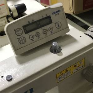 JUKis 5400N-7 <span class=keywords><strong>Singer</strong></span> <span class=keywords><strong>machine</strong></span> à point noué à aiguille de seconde main avec coupe-bord vertical et coupe-fil automatique - Product Image 4