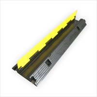 Protector de Cables de 1 Canal, Resistente, con Material de Goma/PVC, Color Amarillo y Negro, para Protección de Cables y Mangueras