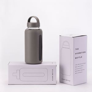 Bouteille d'eau en verre borosilicate givré de 800 ml (27 oz) avec logo personnalisé, sans BPA, compatible lave-vaisselle et micro-ondes, pour usage extérieur, sport et gym - Product Image 4
