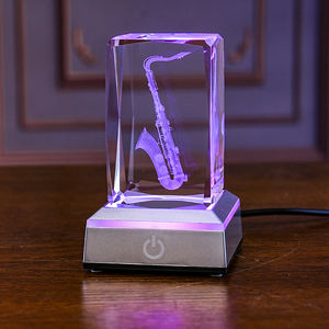 Petit pont en cristal gravé en 3D avec base LED, ornement de <span class=keywords><strong>saxophone</strong></span> et de piano, cadeau pour l'artisanat écologique - Product Image 2