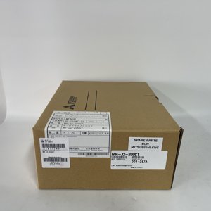 มิตซูบิชิ เอซี เซอร์โวแอมพลิฟายเออร์ MR-J2-200CT - Product Image 1