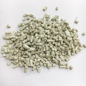 Precio de fábrica: Gránulos de PVC gris compuesto para suelas de zapatos, zapatillas, tuberías, cables, juguetes; pellets de PVC reciclado, masterbatch, reciclado, materia prima. - Product Image 2
