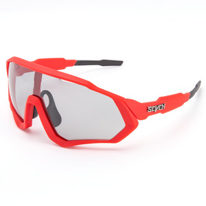 Gafas de Ciclismo Polarizadas SC/EN Fotocromáticas con Montura Completa, 100% Protección UV, Gafas Deportivas Multifuncionales - Product Image 2